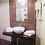 فندق Veriopolis 3*