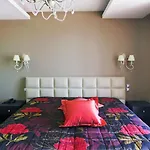 Veriopolis 3*